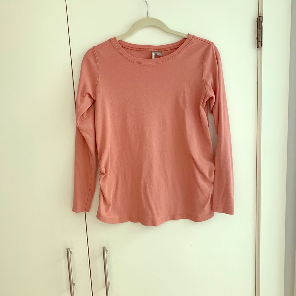 2 pack maternity shirts